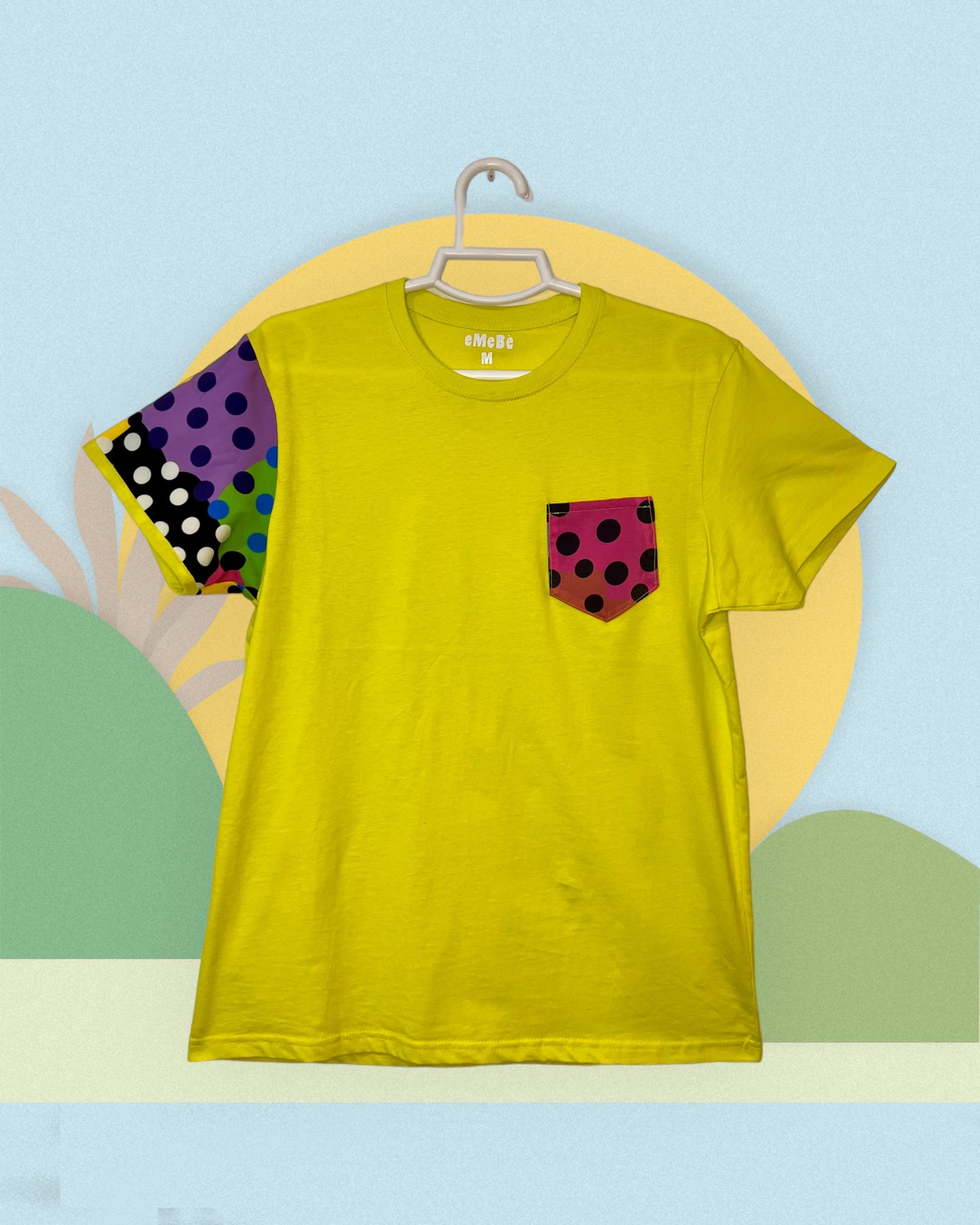 Camiseta Lunares
